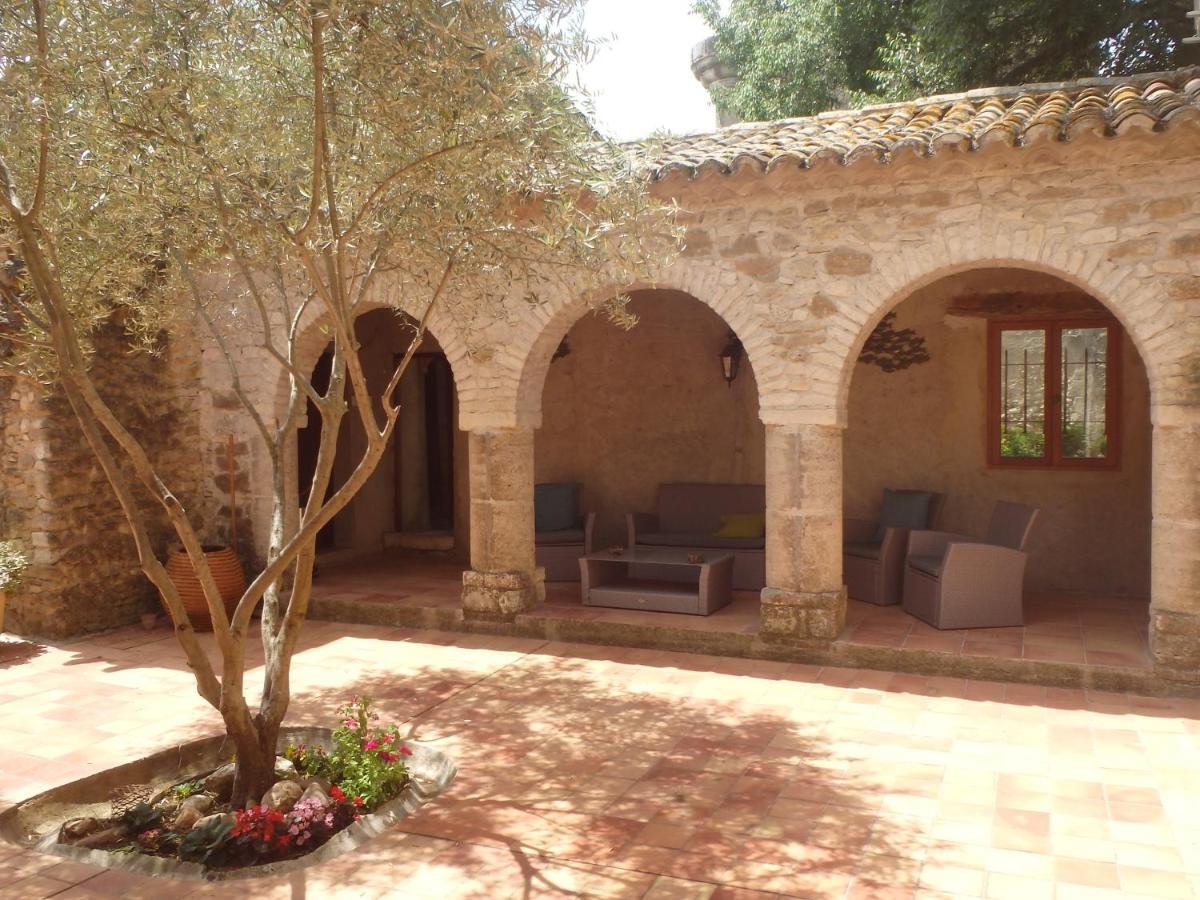 Le Prieure D'Orniols Hotell Goudargues Exteriör bild